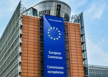 L’UE classe la Tunisie parmi les pays sûrs : Un tournant majeur pour les demandes d’asile