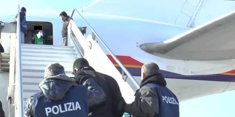 2️⃣ Centres de retour : la Tunisie figure dans les pays étudiés par l’Allemagne