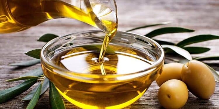 Huile d’olive : Le prix de référence de l’extra vierge relevé à 10,200 dinars le kilo