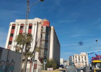 Snapshot : En danger d'effondrement, un immeuble qui coule au centre-ville