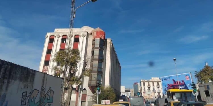 Snapshot : En danger d'effondrement, un immeuble qui coule au centre-ville