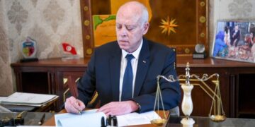 Fête de la Révolution : Kaïs Saïed accorde une grâce présidentielle à 2014 détenus