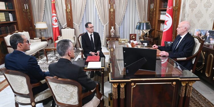 Récolte record, capacités sous tension : l’alerte du président