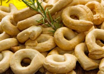 Comment dites-vous kaki en français ou en italien ?