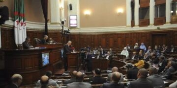 Colonisation française : Alger criminalise, Paris dénonce un acte hostile