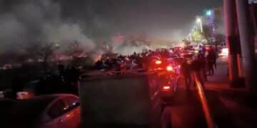 Trump réunit ses conseillers, Téhéran promet de riposter