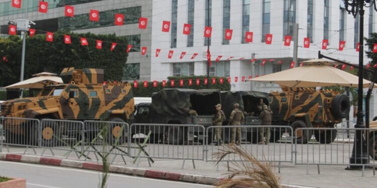 Tunisie : Un nouveau décret prolonge l’état d’urgence jusqu’au 31 décembre 2026