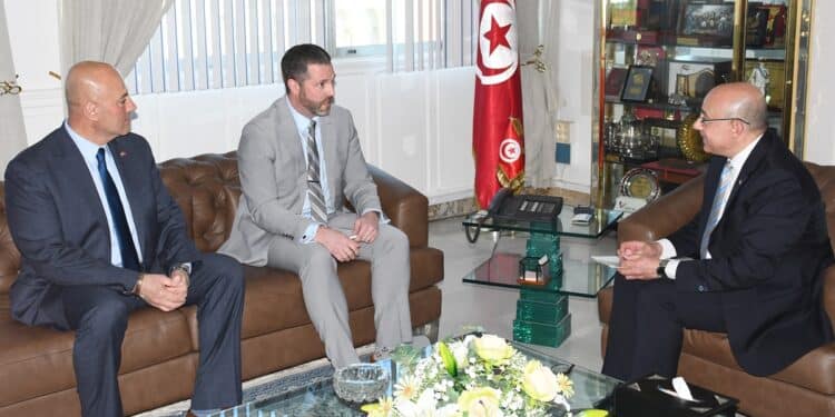 Défense : Tunis et Washington resserrent leur coopération militaire