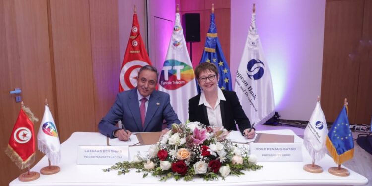 Tunisie Telecom scelle un partenariat stratégique avec la BERD pour accélérer la transformation numérique du pays