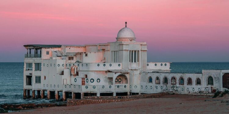 La Marsa : Qobbet El Hawa clairement en danger