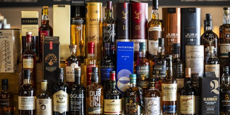 22 milliards de dollars de spiritueux invendus : les limites du modèle premium