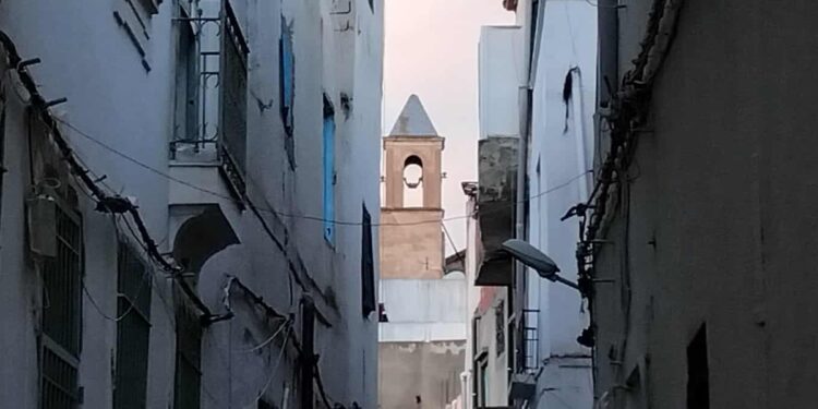 Snapshot - Tunis : Une église cachée dans les replis de la médina