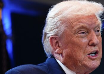 Trump perd devant la Cour suprême… et taxe quand même le monde