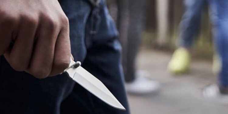 Après le meurtre d’un élève, la Fédération de l’enseignement secondaire met en cause le ministère