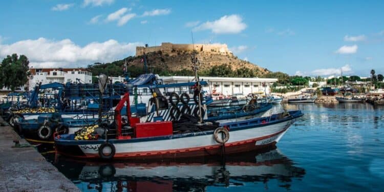 Un bateau de pêche disparu au large de Kelibia, six marins introuvables