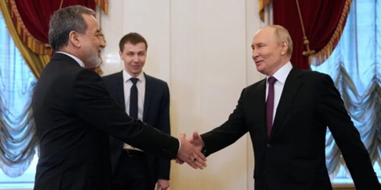 La Russie peut-elle remplacer Ormuz pour l’Iran ?