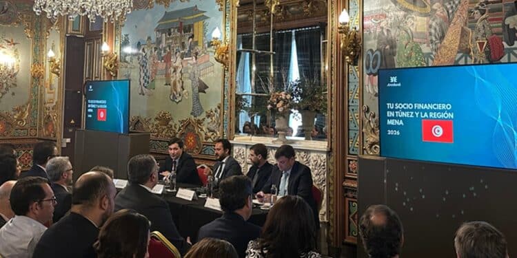 La Chambre de commerce de Madrid et Aresbank analysent les facteurs clés d'investissement en Tunisie.
