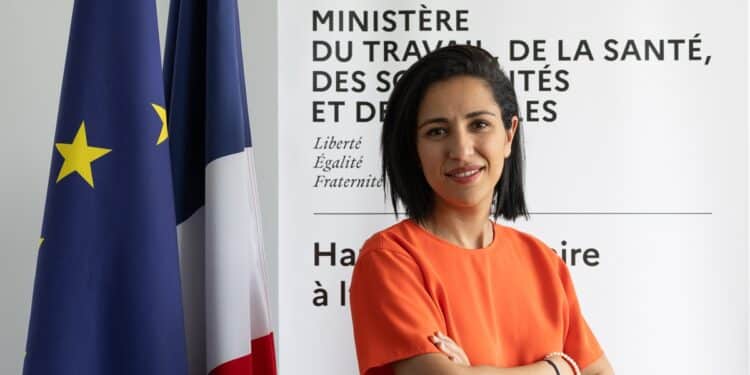 Enfance et numérique : La France et la Tunisie unissent leurs efforts face aux risques en ligne