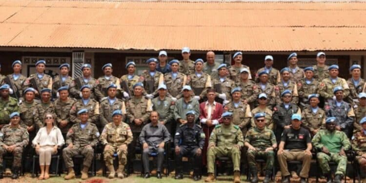 Casques bleus tunisiens : 128 militaires décorés par l’ONU après des centaines de missions en Centrafrique