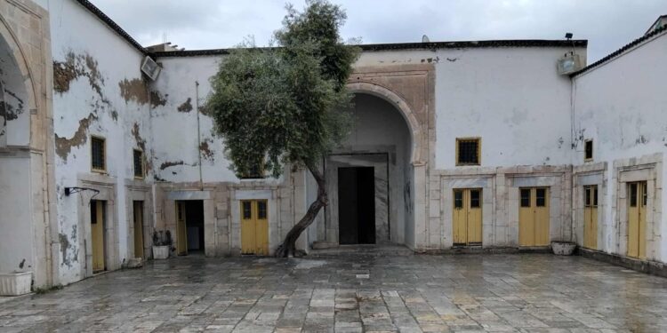 Patrimoine : Dans la médina de Tunis, une médersa oubliée
