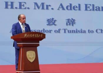 Vers une hausse du nombre de bourses accordées aux étudiants tunisiens en Chine