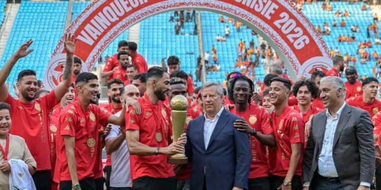 L’Espérance de Tunis s’offre une 17ème Coupe grâce à Hamza Rafia