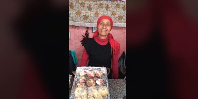 Everyday Tunisians : Hajer entre harkous, cuisine et parking