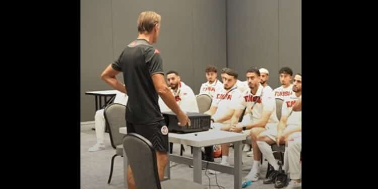 « C’est le maillot, les gars » : Le message d’Hervé Renard aux Aigles