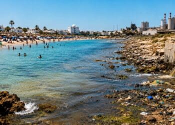 Baignade : 49 plages déconseillées cet été contre 28 l'an dernier