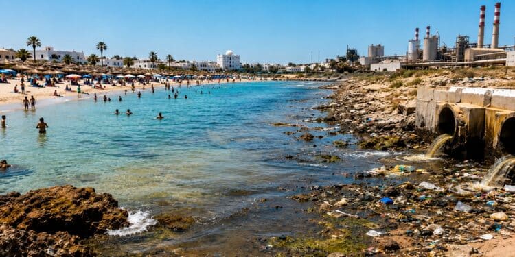Baignade : 49 plages déconseillées cet été contre 28 l'an dernier