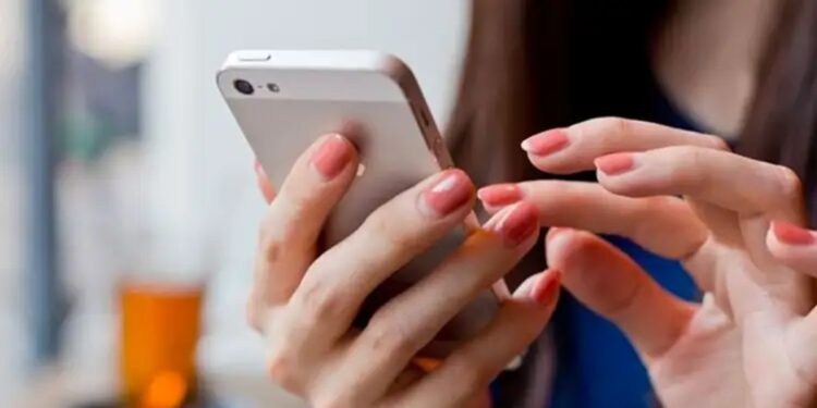 Bac 2026 : Comment recevoir ses résultats par SMS avant leur publication officielle ?