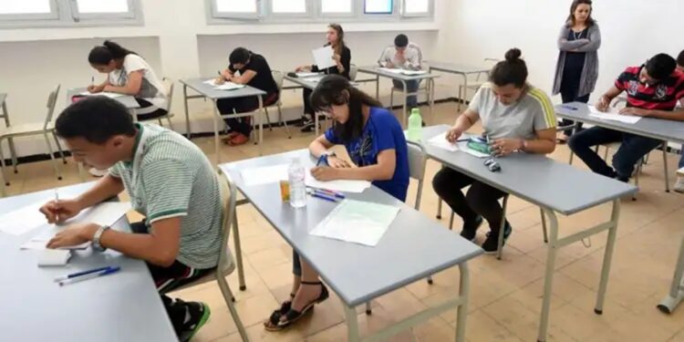 Bac 2026 : Le plus âgé a 75 ans, la plus jeune 16 ans, 30 détenus passent l’examen