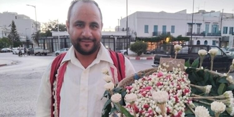 Everyday Tunisians : Des jasmins pour une soirée à la Goulette
