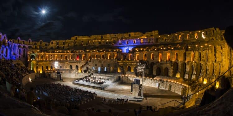 A l'amphithéâtre d'El Djem : L'opéra de Vienne est de retour