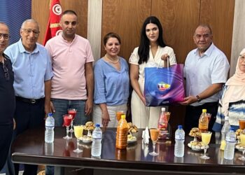 Baccalauréat 2026 : Tunisie Telecom met à l'honneur sept lauréats lors de cérémonies régionales