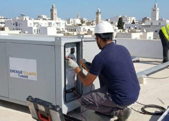 Batteries solaires : La décision de la STEG nécessite encore des clarifications avant sa mise en œuvre