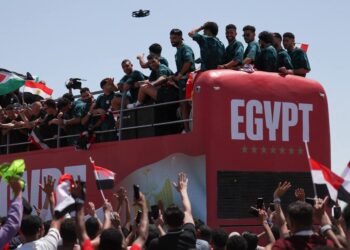 Mondial 2026 : Accueillis en héros, les Pharaons retrouvent une Égypte en fête