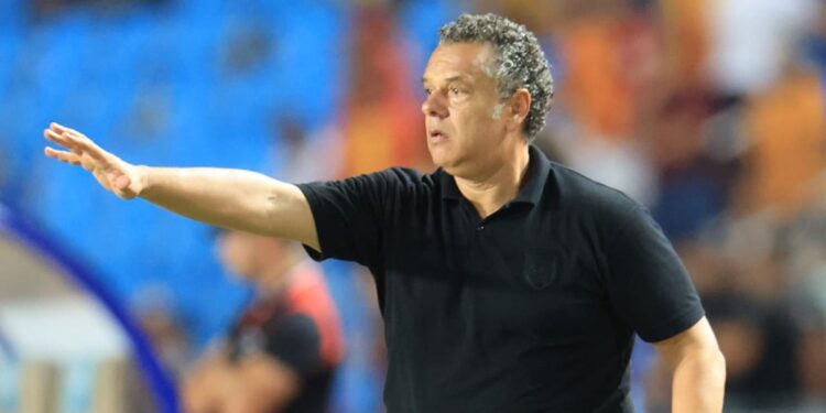 Maher Kanzari nommé entraîneur du Club Africain