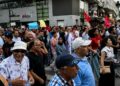 Manifestants sur l'avenue Habib-Bourguiba à Tunis, le 25 juillet 2026