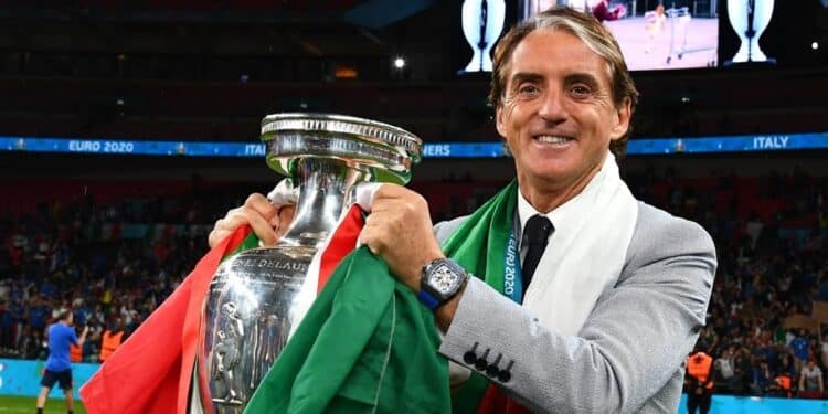 Roberto Mancini reprend les rênes de la Nazionale pour relancer une Italie en crise