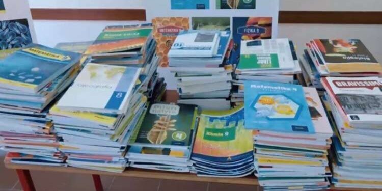 Rentr&eacute;e scolaire 2026-2027 : 93% des manuels scolaires d&eacute;j&agrave; imprim&eacute;s