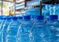 Eau min&eacute;rale : La p&eacute;nurie r&eacute;v&egrave;le un march&eacute; o&ugrave; les interm&eacute;diaires se multiplient