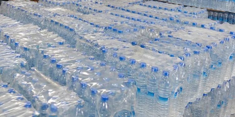 P&eacute;nurie d&rsquo;eau min&eacute;rale : 9 millions de bouteilles inject&eacute;es dans le Grand Tunis