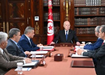 Rentr&eacute;e scolaire : Ka&iuml;s Sa&iuml;ed r&eacute;unit cinq ministres et fixe les priorit&eacute;s entre r&eacute;forme et urgences