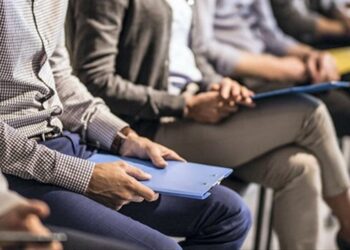 Dipl&ocirc;m&eacute;s ch&ocirc;meurs : Neuf mois apr&egrave;s la loi, l&rsquo;Union r&eacute;clame toujours son application