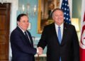 Mike Pompeo et l'ancien ministre tunisien des Affaires &eacute;trang&egrave;res Khemaies Jhinaoui, &agrave; Washington, le 16 juillet 2019.