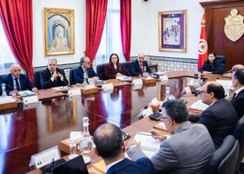 La cheffe du gouvernement, Sarra Zaafrani Zenzri, lors de la r&eacute;union de la Commission des grands projets, jeudi 8 octobre 2026, &agrave; la Kasbah.