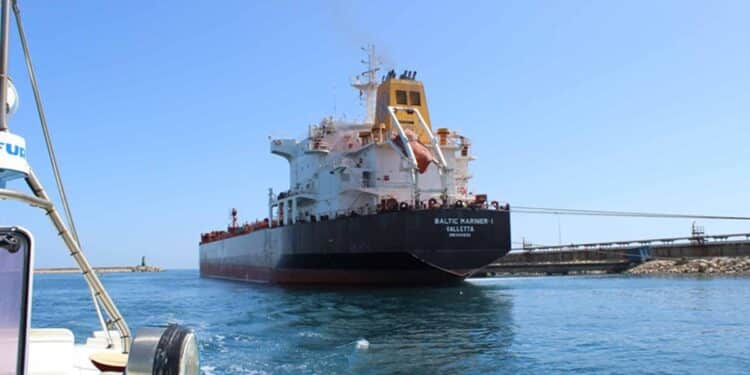 Navire p&eacute;trolier au port de Bizerte. Photo d&rsquo;illustration (OMMP).