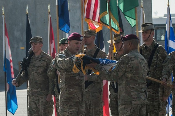 isaf drapeau afghanistan