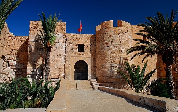 djerba borj ghazi mustapha - trekearth